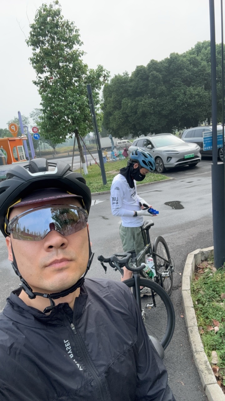 公路车 · 骑行路上